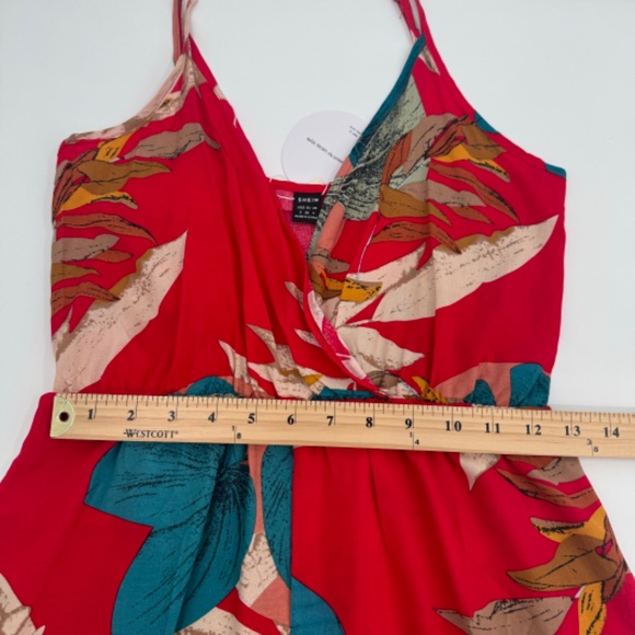 Shein Romper Women Small NEW Red Sleeveless Wrap Tropical Resortwear Beach - Picture 8 of 10
